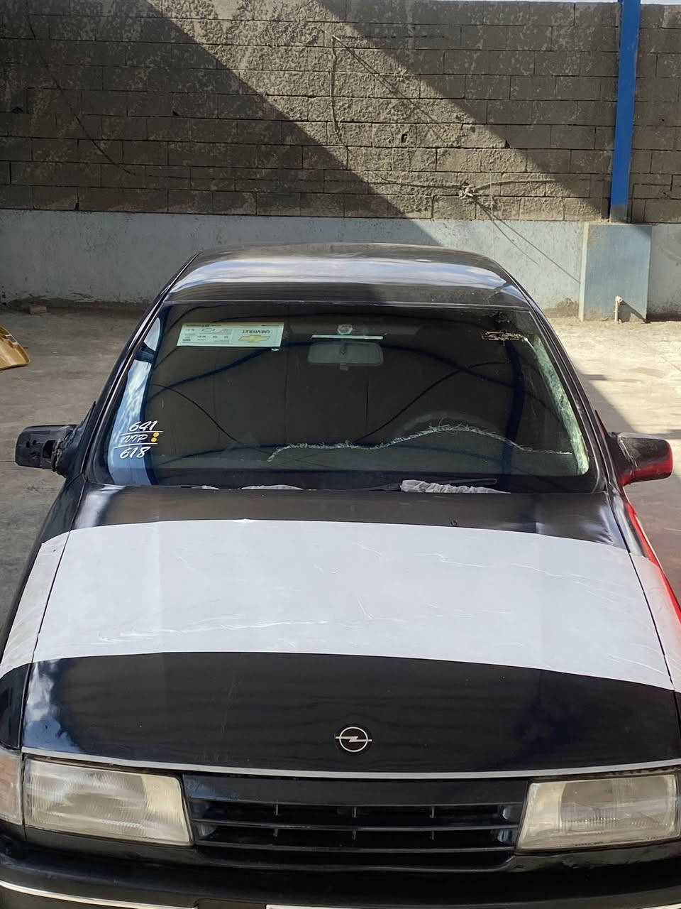 سەرەتا بەناوی خوا
ئۆپڵ ڤیکترا 
 مۆدێل 1991
مەکینە 20
ئاڕم  هەولێر 
ئاڕمو ئەوەلیاتی بەشەرت 
دەعمو لێدراوی نیە 
سەیارەکە تابڵێی جوان و بێمەسروفە 
سعری 19 مەجالێ برایانە
***********
