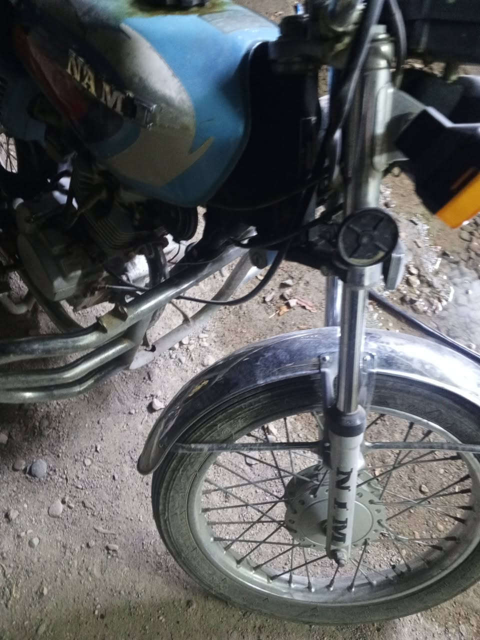 من رخصه صاحب الكروب امتياز نامه ٢٢ نضيفه أوراق اصولي كامله سعرهه ٧٥٠بيه مجال قليل الدراجه جاهزه أوراق اصولي ٧اوراق اتصال مازنجر أو واتساب‏‪***********‬‏
