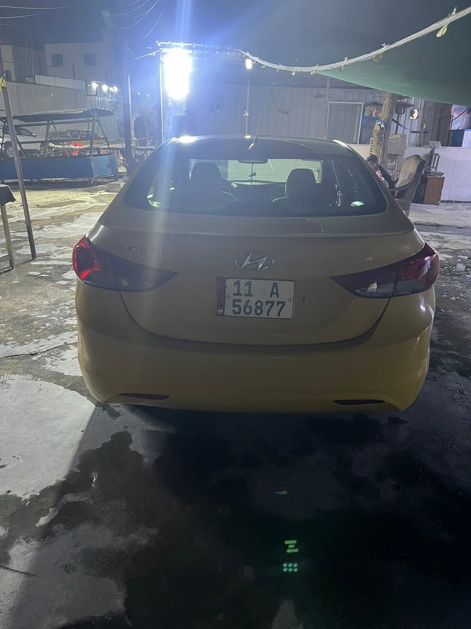 سلام انتره موديل 13 بسمي وراد أمريكي 1800 محرك  جملخ وبنيد قبق جنطه بدل تبريد ثلج ❄️ تخم تاير جديد صدر جديد باتري جديد سياره خير من الله السعر 86 مكان الشعب شارع الصحه. الرقم ***********
