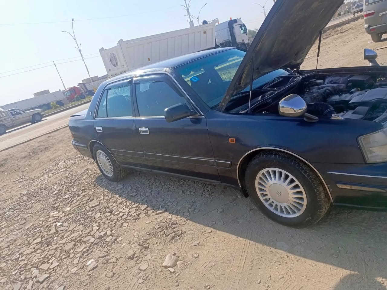 السلام عليكم
راس الثور تكم موديل 95 سياره جاهزه كفاله عامة ضربة وصبغ وعيب شرعي سياره نضيفه وجاهزه مكينة وكير تبريد ثلج قطعتين منظومة زنون تخم تاير كارتون رقم بصرة بأسمي تحويل ثاني يوم سياره جاهزه بمعنى الكلمه 
السعر 85
مكاني ناصريه 
***********
