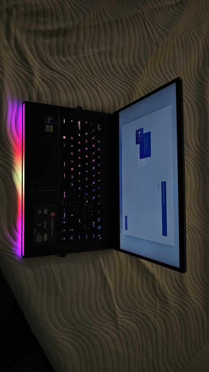 لابتوب msi نظيف و جاهز مال شغل نظام وندوز اضاءة RGB للكيبور و قابله للتعديل و التغير الانماط و الشريط ايضا بي RGB مواصفات مرفقه بالصور . اللابتوب مخصص للشغل الثكيل .مونتاج تصاميم و العابب
السعر مليون و 800 و بي مجال 
للتواصل ***********
