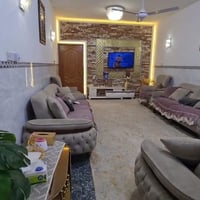 دار للبيع مساحة ( ٨٠ م ) قريب على شارع السوق (زنجيل شارع السوق من جهة ...