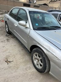 سوناته ٢٠٠٠ • انكليزي • بابل