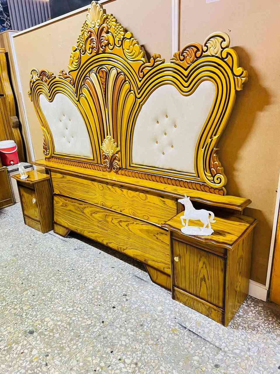 غرفه صاج عراقي  🇮🇶
6باب ناصي 🚪 
دنك زان 🪵
ضهر جرجوبه 💢
نضافه 90 ٪💯
شغل وسط 💫
عدد قطعه/ 6 
سعر 650 قفل 🔒
الشد والنقل داخل بغداد مجاني 🚛
يوجود توصيل محافضات بكروه 🚛


**إذا كنت صاحب هذا الإعلان وتريد حذفه لأي سبب، رجاءا أرسل رسالة إلى الدعم الفني**