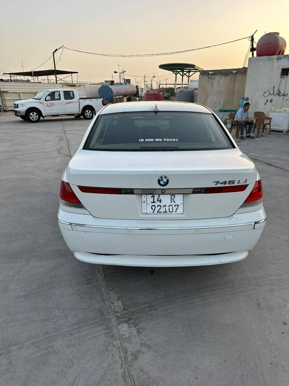سلام عليكم باخره موديل 2004خليجي باب طيول سياره جديده بمعنه الكلمه كفاله عامه من حادث كير مكينه حداديه تبريد تخم تاير سياره جديده بمعنه الكلمه4ابواب شفط امريايه شفط صندوك شفط سلايت 3طكات تحكم كشنات ميموري 3وضعيات ستيرن كهربائي  تتفه تبريد لايت عالي ناصي 5بردات رقم بصره انكليزي مشروح وطني بسمي تحويل ثاني يوم هزه جديده بيه مكانات صبغ كلير عنوان السياره البصره السعر 110وبيه مجال الشراي الاستفسار اتصال عله هذا الرقم***********رجاء الرجاء بدون خاص
