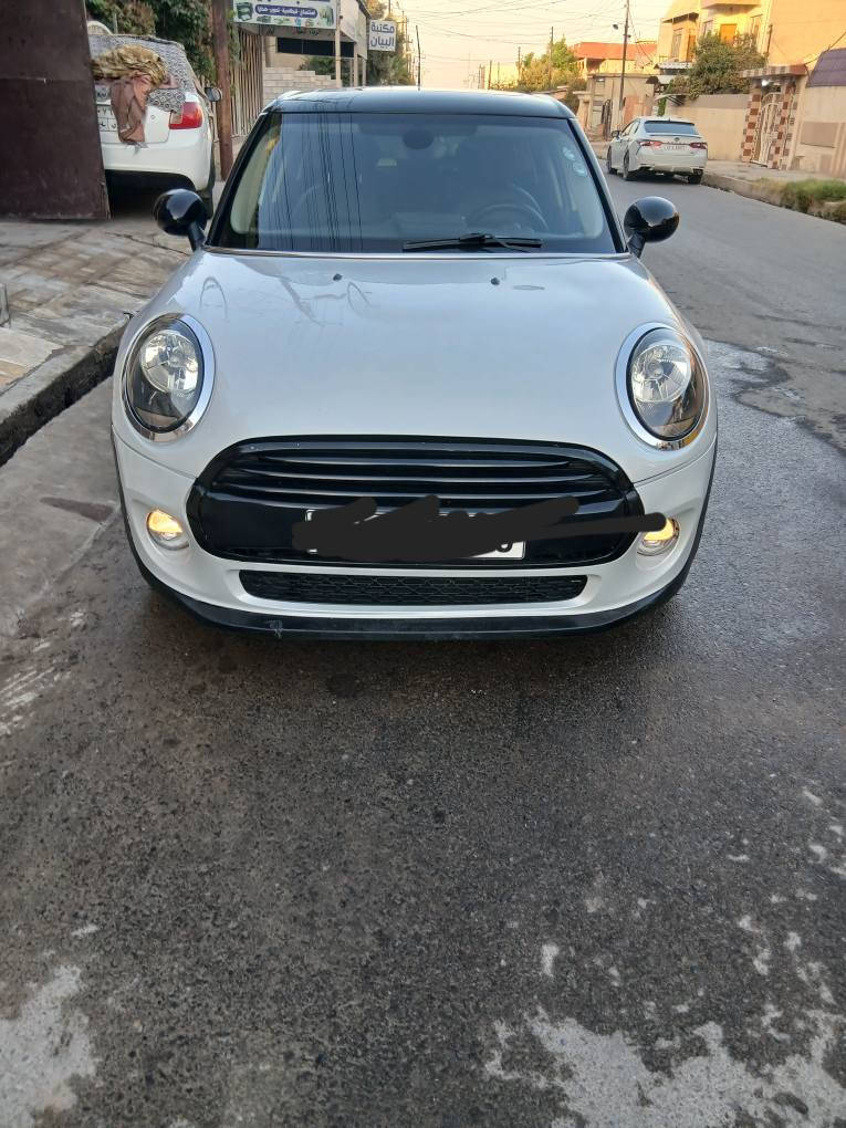 مني كوبر٢٠١٩ فول موصفات بنوراما اتوماتيك تربو كشنات تدفئه رادارات مانع انزلاق دبل بصمه ٤ابواب رقم دهوك شرط تحويل جملغ بونيد صبغ ماشيه ٤٩ الف جاهزا السياره حجم المحرك توربو ١٥٠٠ 
بيع او مراس سياره احدث  حسب الاتفاق 
*********** أربيل, العراق
