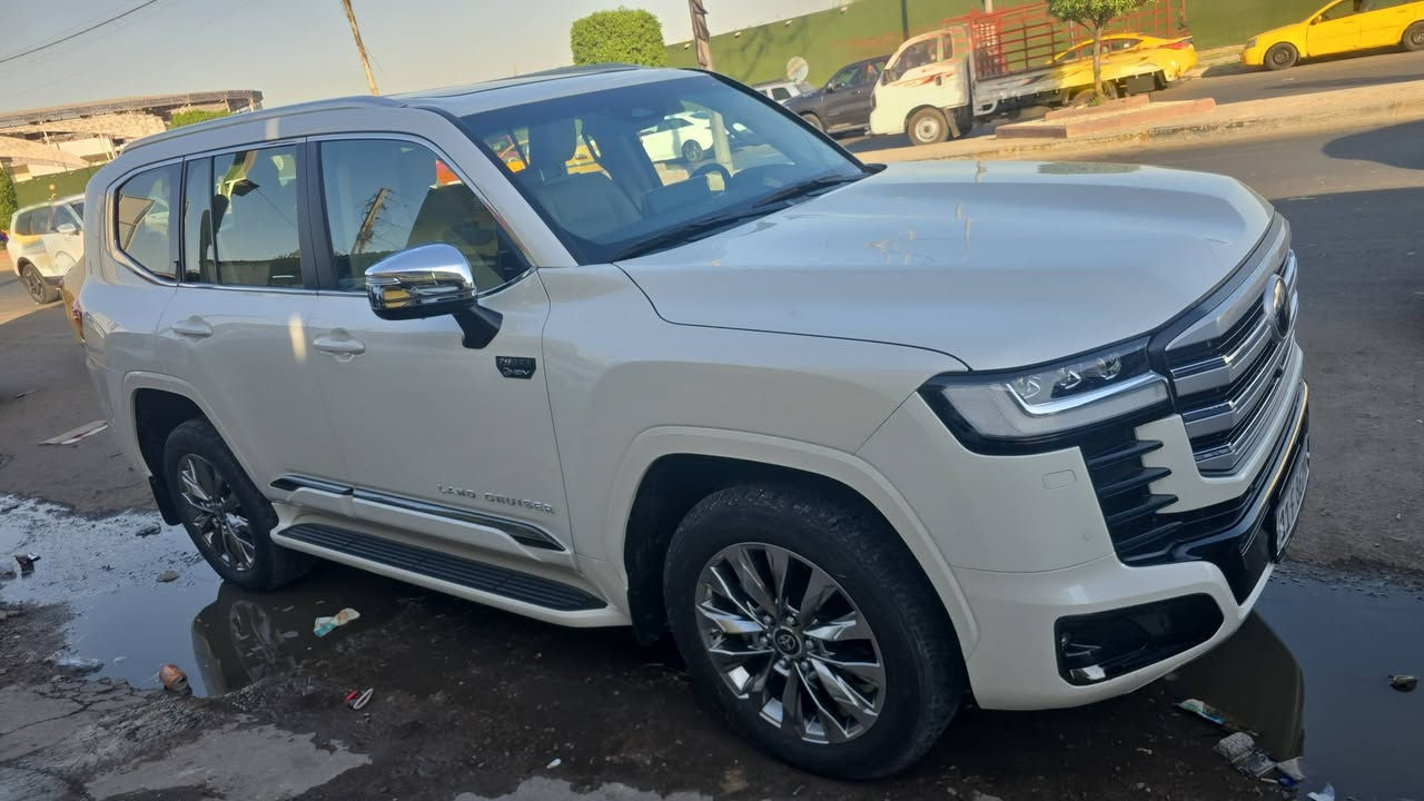 لاندكروزر 2025 SAS VX S
عداد المشي ١٧ الف km

توين تيربوا

فتحه 

تحكمات 

5كامرات 

ترحيب شعار لاندكروز 

معروفه مواصفات الVX 

وكاله ساز اني مستلمها من الشركه

رقم بغداد بأسمي و تحويل مباشر 

بيها الملاحظات المذكوره بالفيديو 
السعر ٨٠ الف دولار

مكان السياره الكرغولية ***********
