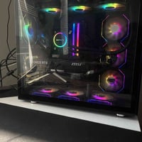 شباب تجميعه كاملة كيس   AQUARIUM PRO  كرت الشاشة  ‏msi 5070Ti 3fan   ا...