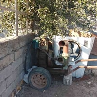 ماطور 4 في 4 نضيف جدا بلاد السعر 300 للمعلومات 07809499764