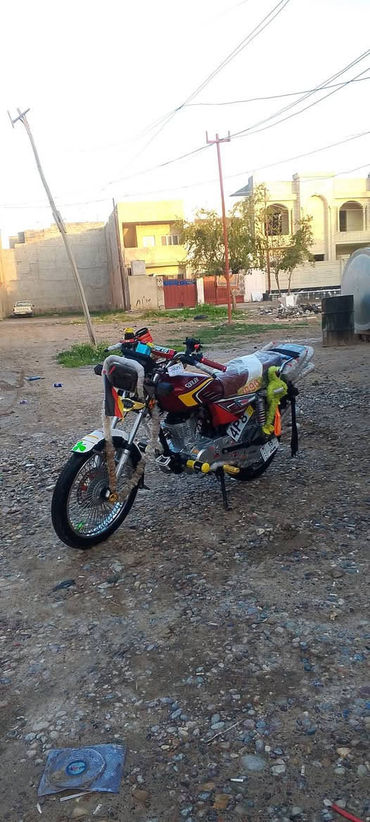 السلام عليكم 🍃🔕
تايگر موديل 2025 دراجه مفوله من حض وبخت مكينه شرط ممفتوحه كهربائيات كلها شغاله الدراجه حلوه ومرتبه متصرف عليها برغي مو شراي اعبر المنشور فدوه اروحلك 
: ***********
