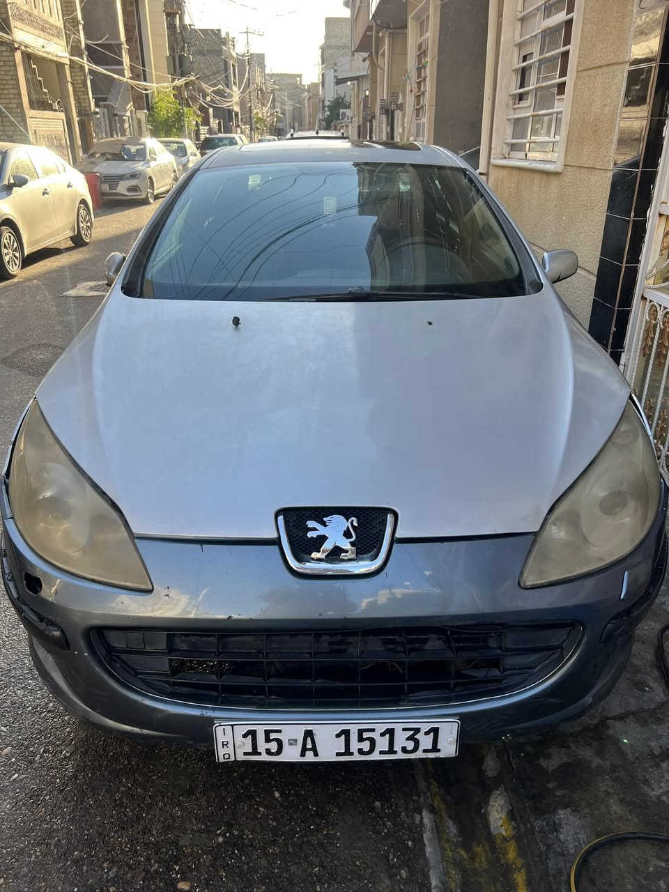 بيجو 407 للبيع
موديل 2009 فول لون رصاصي 
بدون حادث بيها طخات بالجاملغ الامامي 
كاملة المواصفات سلايد روف كير و محرك و حداديه مكفول بشرط سنوية باسمي والرقم الجديد 
مكانها بغداد الجديدة سعر 45 ورقة و بيها مجال بسيط
رقم  ***********
