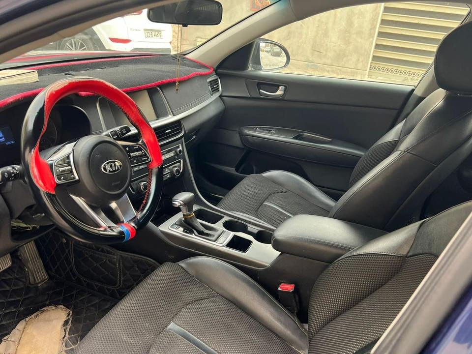 السلام عليكم أوبتما للبيع موديل2020 بغداد بسمي 
صور حادث وسونار مرفق مع الصور 
كير محرك ممفتوح بلادي ومكفولات. / ماشية 120 

(نقصها حدادية كامله فقط )
بغداد / الأمين  0776 634 6493‬
السعر 130 $ مع المجال للشراي
