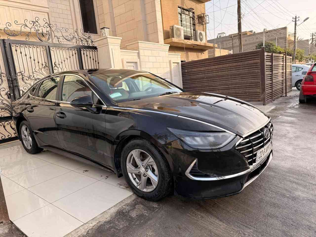 للبيع فقط مكان حي الجامعه رقمي *********** السياره وكاله باسمي  رقمها شمالي السنويه باسم شركه وموثوقه شوكت متريد تحول حول اني عندي وكاله احولك وكاله فقط   مجالها بسيط  لان السياره جديده ومابيها اي اضرار داخليه وحادثها جداً بسيط بدون شواصي ولا ايرباكات  السياره ماشيه 56 km مو ميل لا كيلو متر بغداد, العراق
