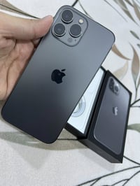 ايفون ١٣ برو ماكس جديد بالباكيت ذاكرة ١٢٨ كيكا  السلام عليكم ،  ايفون ...