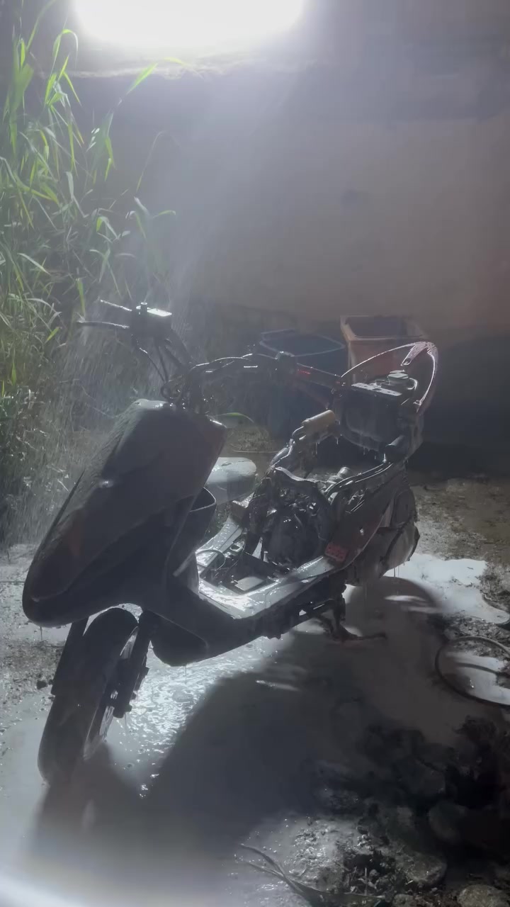 من رخصة الادمن دراجة ماكس عدلة بوشة 58  كلجات رياضي دبل خلفي سبع الوان ويلات نجمة صولنصة رياضي  بالنسبة للكفرات الدراجة كلهة موجودة انطيهن وية الدراجة شاصي مصبوغ  سعر 650 وبيهة مجال


**إذا كنت صاحب هذا الإعلان وتريد حذفه لأي سبب، رجاءا أرسل رسالة إلى الدعم الفني**