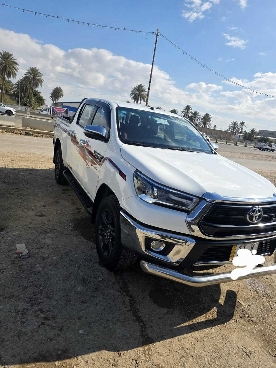 السلام عليكم للبيع هايلوكس عالي 2022 ساز فول مواصفات رقم بغداد تحويل مباشر مكفوله كفاله عامه ماشيه 89الف للإستفسار الاتصال على الرقم***********
