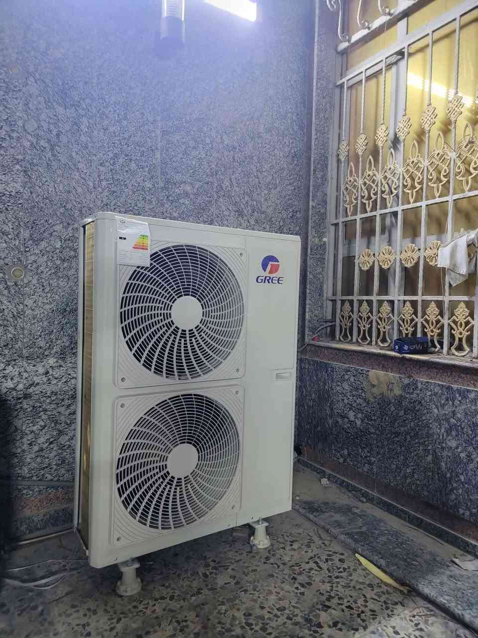 ورشه الهندسيه للتبريد متنقله في بغداد 🌐
لتنصيب وتركيب سبالت ❄️ وفتح سبالت ❄️ وغسل وتنظيف جميع انواع السبالت 💧 
«»«»«»«»«»«»«»«»«»«»«»«»«»««»«»«»«»«»
💥 جزء من اعمال ورشتنه على بركه الله 💥
-تم تنصيب مجموعه سبالت توسوت/كري/الوادي/ميديا/TCL/اوكس وفتح سبالت اخرى في مناطق شعله وحي جهاد وغيرها من المناطق ..

⭕لتواصل عبر الرقم :
📱*********** واتساب ✅ 
او مراسله الصفحه
