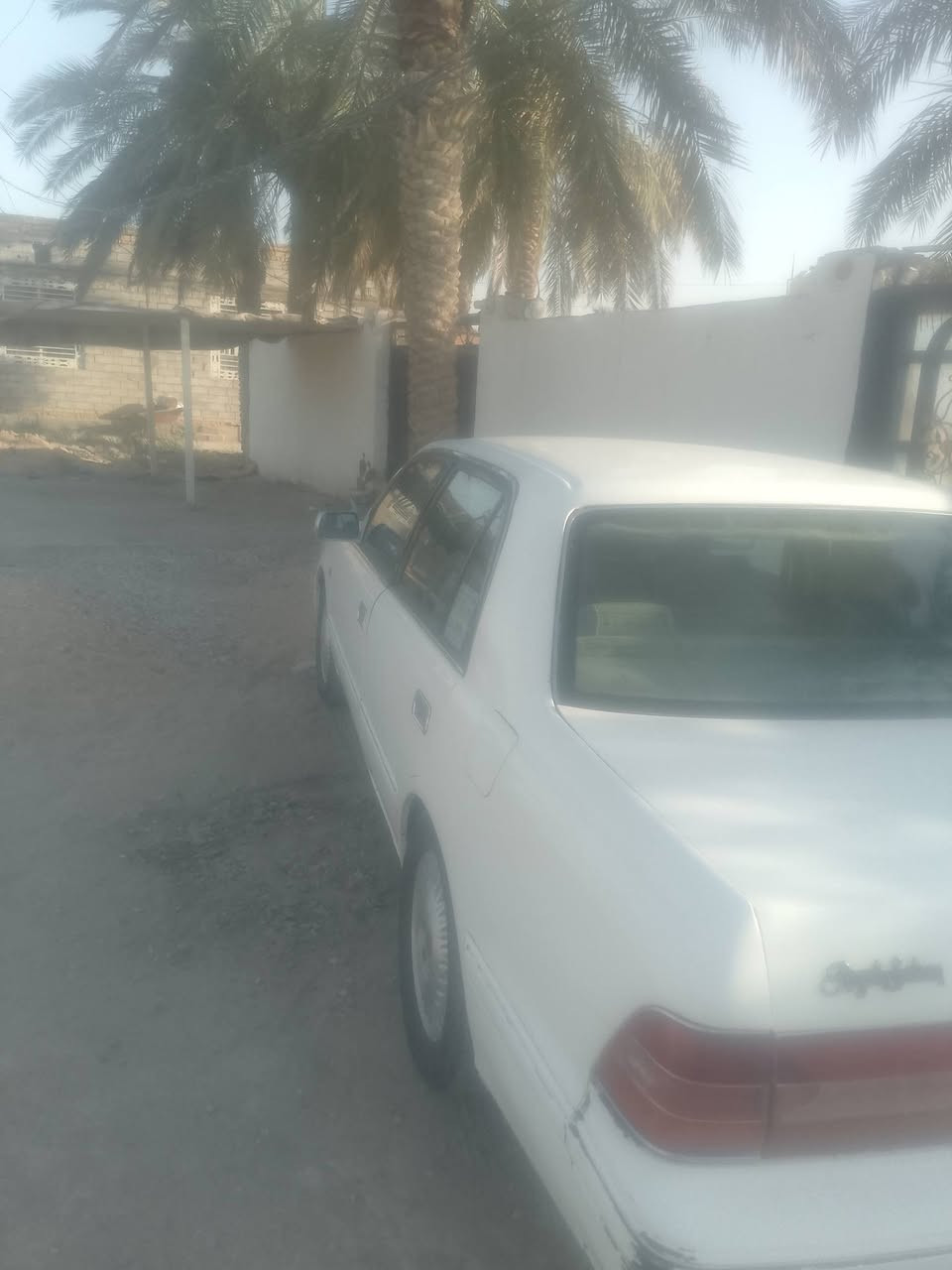 السلام عليكم راس ثور تكم ابيض 2000بسمي رقم نجف سيارة عوزها ترتيب بيها خيط تبخير بيها ضربه بجاملغ الخلفي صوب السايق  ومعدلي مكصوصه التكمه  اريد مراوس  دواخلها جديده دشبول نظيف تبريد ثلج رقم ***********
