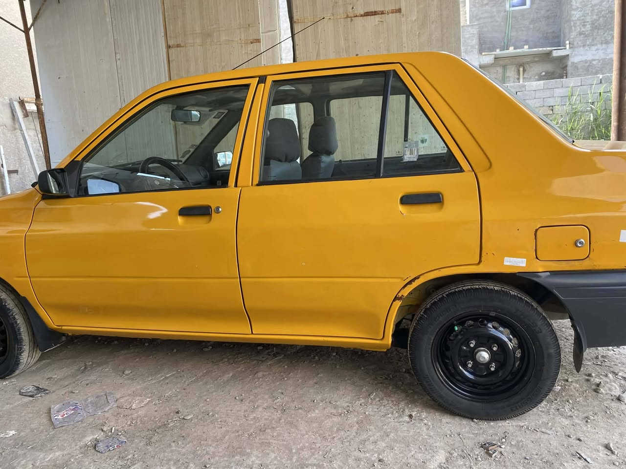 السلام عليكم
للبيع سايبا موديل ٢٣ 
بأسمي تحويل مباشر
مكينه كير شواصي مكفولات 
بيها باب ونص جاملغ خلف السايق بارد
وشويه صبغ بالباب نفسه 
تدفئه تبريد
دوشمه جديدة
رقم انكليزي
ماشيه اقل ال٦٠
السعر (62) وبيها مجال 
*********** واتساب و SIM
مكاني بغداد الرصافة
