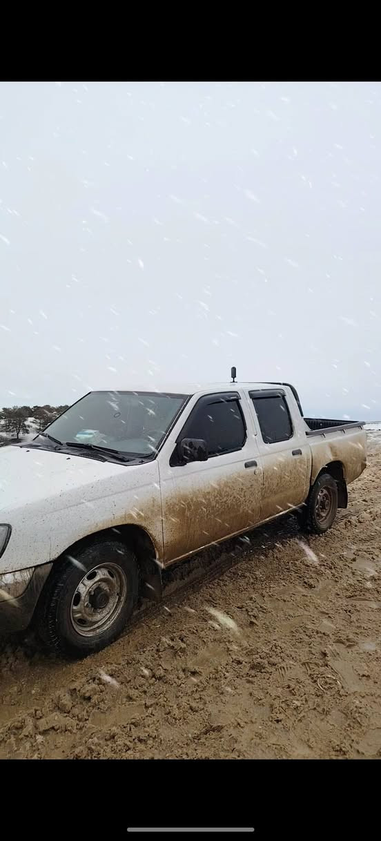 بيكاب نيسان موديل ٢٠٠٣ موزايده 
تبريد ايش اكا باوه ر  تاي تازه يه كاره باي ايش اكا كير و مكينه بشرت موزايده ي عيراقه وه بو ره قم كركوك   وه كاله ي به ناو خومانه
***********
سعر ٦٠
