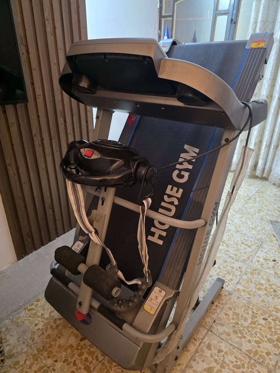 جهاز جري ماركة house gym
بالاضافة لرجاج تكسير الشحوم 
مستخدم شي قليل 
السعر ٢٩٠ الف وبي مجال بسيط
المكان بغداد كرادة


**إذا كنت صاحب هذا الإعلان وتريد حذفه لأي سبب، رجاءا أرسل رسالة إلى الدعم الفني**