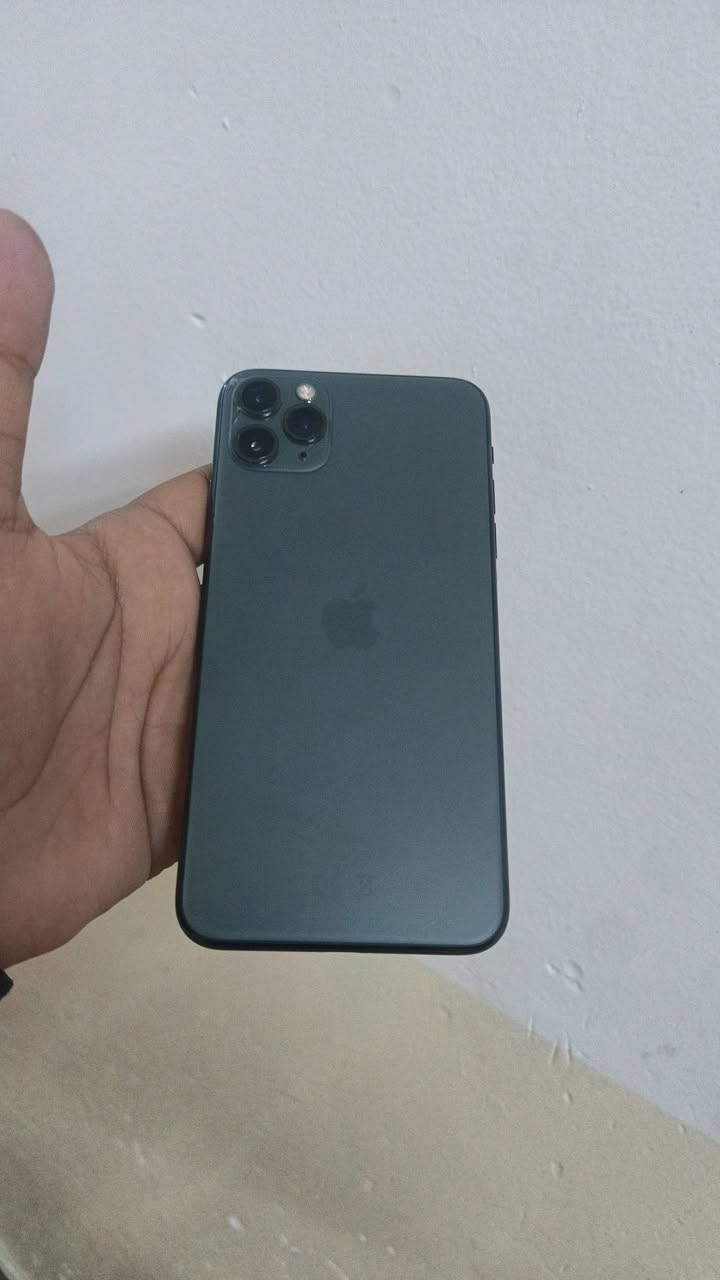 ١١ برو ماكس ذ٢٦٥ ب٨١ جهاز بلاد ما مفتوح شرق اوسط للبيع او مراوس باحدث سعره ٣٥٠  بي بس هاي ضربه ما مأثره على شي مكاني شعب 
***********
