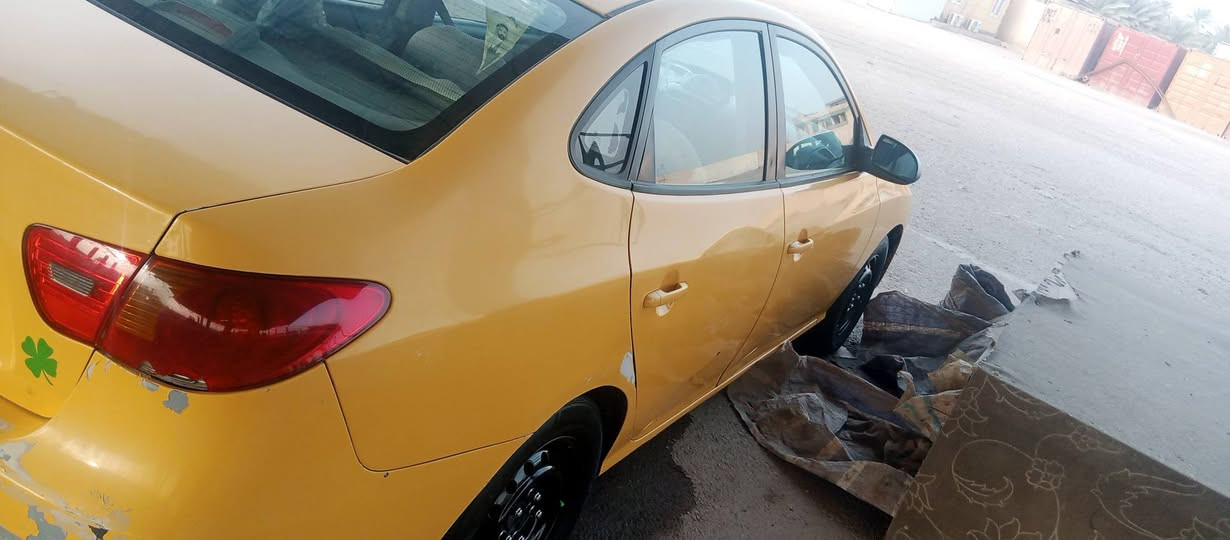 اسلام عليكم الانتره 2008 امريكي حادثه جاملغ ايسر
ماواصل لغد ولباب لوره بي ضرب بس مامعمره صحيح 
كير ومكينه    2000    /خير من الله تبريد جديد تخم تايرات جدد
غرفه جديده سنويه باسمي مصفره رقم بغداد 
وهاذه رقمي *********** سياره عارضه ب86وبيه مجال
