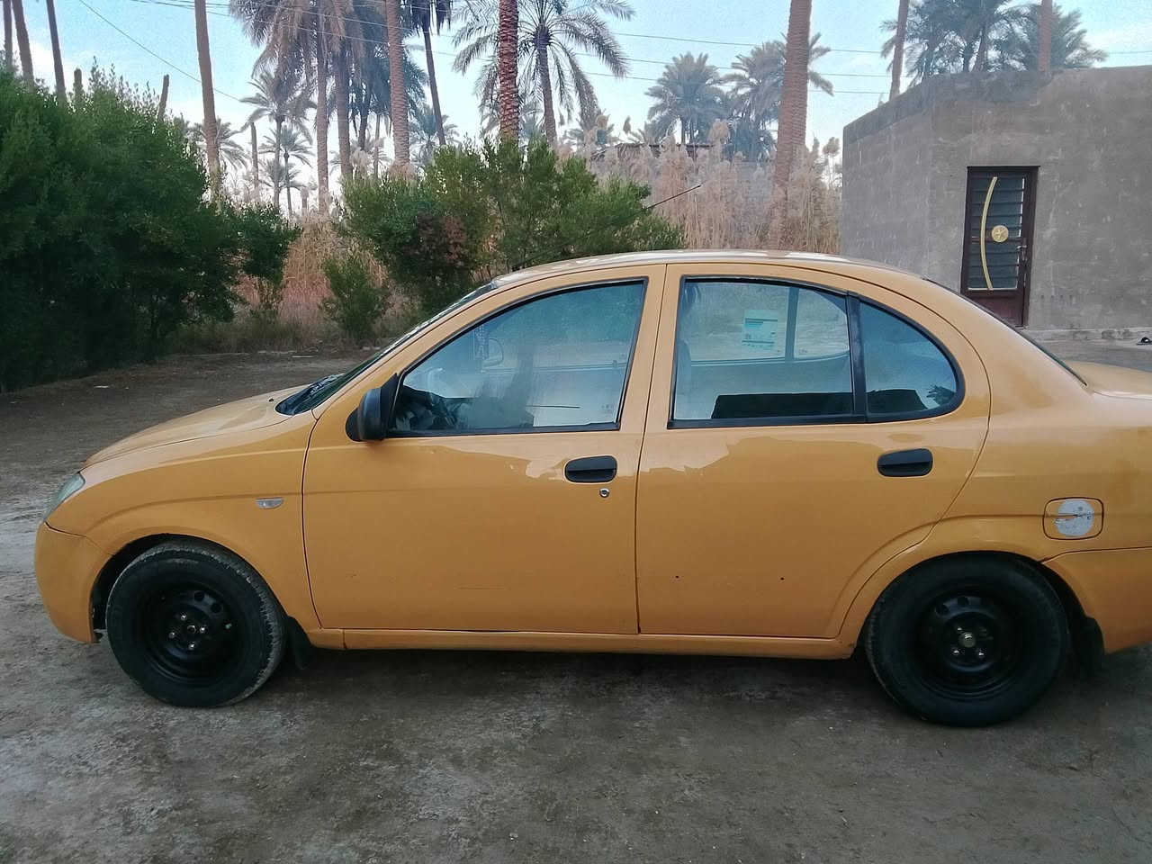 السلام عليكم ورحمة الله  وبركاته
سيارة تايبه للبيع الموديل 2015
الضرر جاملغ الخلفي المكينه بيهه تبخير 
حداديه فول رقم بغداد انكليزي باسمي 
تحويل مباشر السعر 40وبيه مجال الاستفسار الاتصال على الرقم ***********
