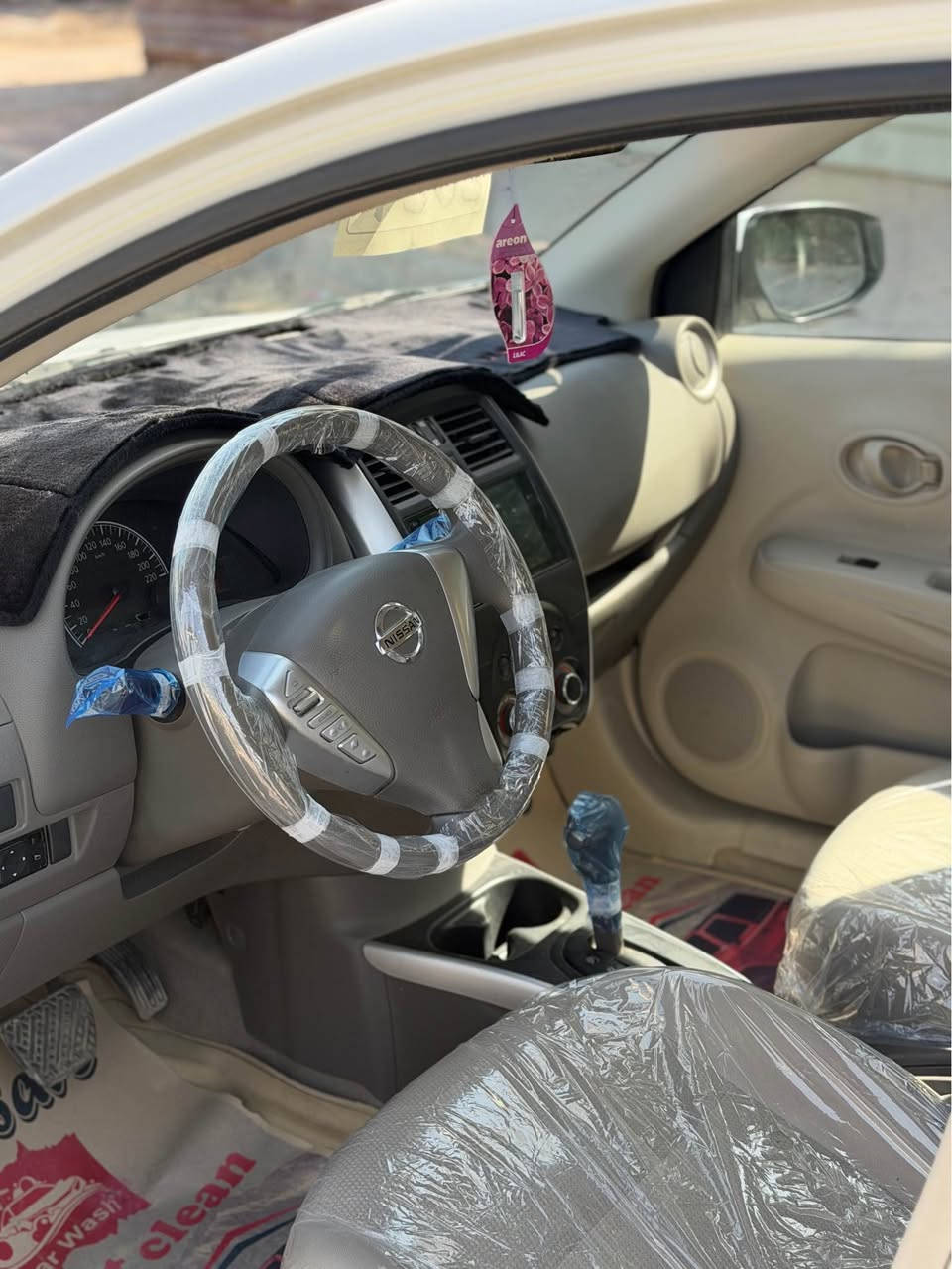 نيسان مصري موديل 2024 كفاله كير محرك تبريد حداديه كفاله تبريد خلفي رقم نكليزي (السعر 120) ما متوجد على الفيس (‭(0788 001 4723‬ النجف, العراق
