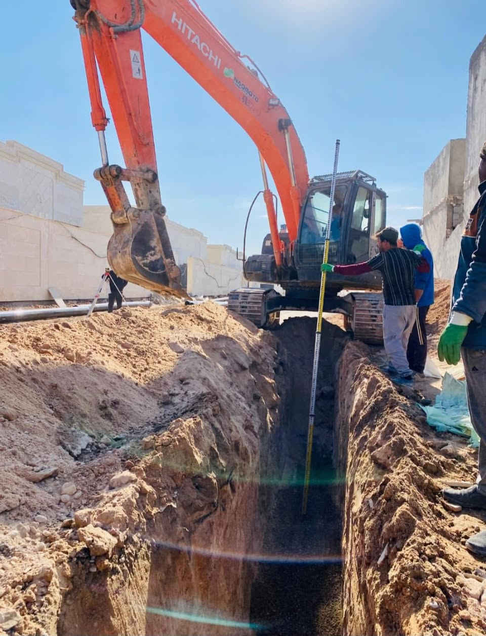 يالله 
باشرت الشركة بعمال البنى التحتية (المجاري) في مجمع مجمع الصادق السكني - Al-Sadiq Residential Complex

@الجميع
***********
