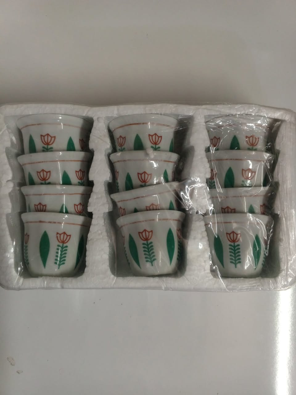 فناجين قهوة سعر الدرزن (12 فنجان) بـ10 الف
.
#شلعة


**إذا كنت صاحب هذا الإعلان وتريد حذفه لأي سبب، رجاءا أرسل رسالة إلى الدعم الفني**