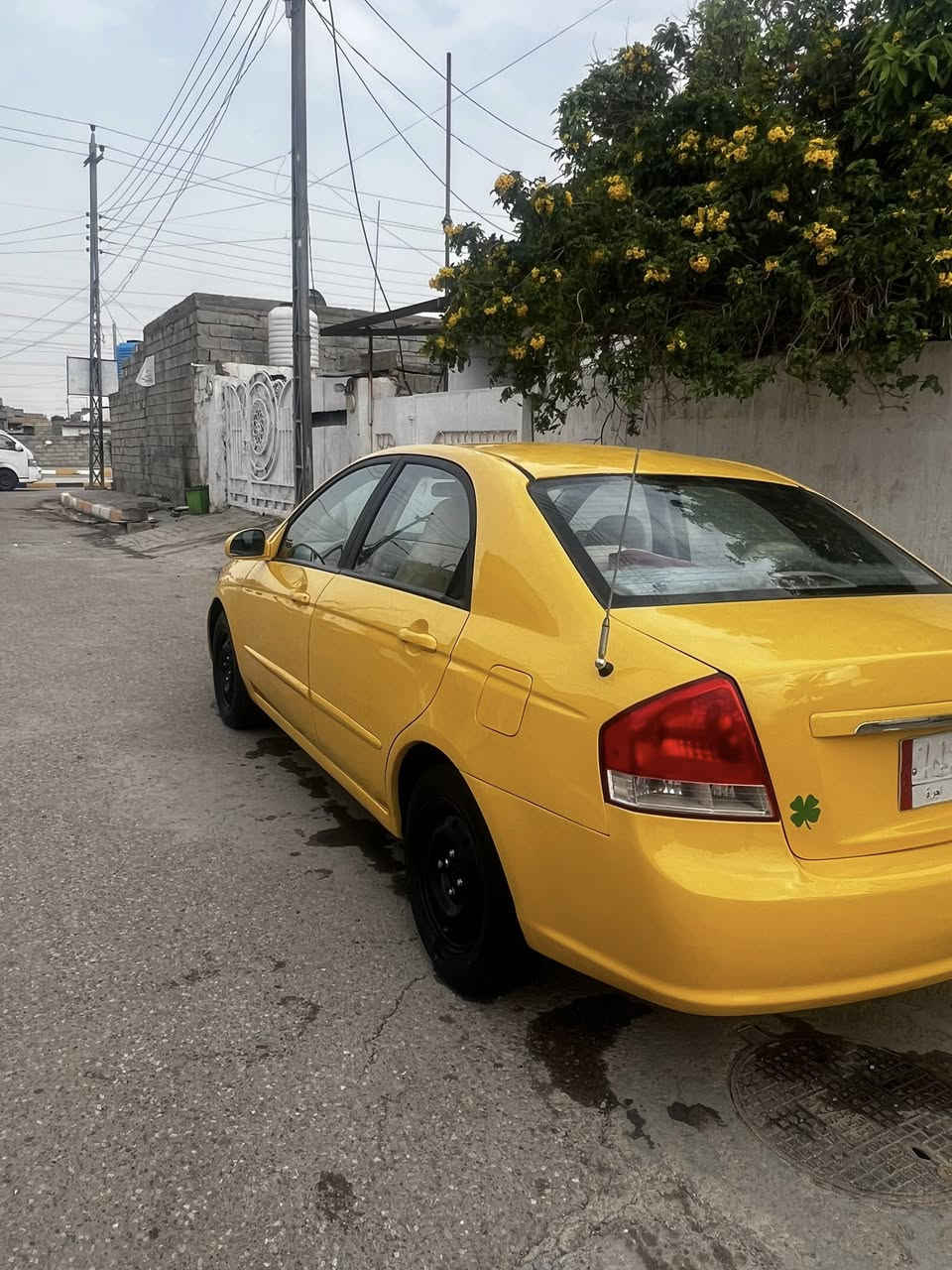 سبكترة 2008 للبيع سياره تخم تاير جديد صدر جديد تدفئه تبريد سياره ليبل واحد سياره جديده كامله من اي نقص وبيه منضومه غاز مكان السباره ديالى بعقوبه 
السعر 85 وبيه مجال بسيط
رقم ***********
