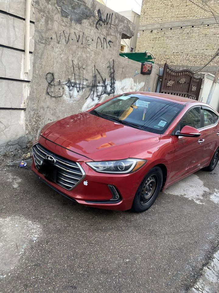 سلام عليكم انتره موديل 17 البيع سياره نضيف ما ماشيه فول موصفات بس من عده الفتحه كراسي كهربائه حادث سياره بس جاملق الخلفي سعر 125 وبيه مجال رقم *********** مكان بغداد الحبيبية
