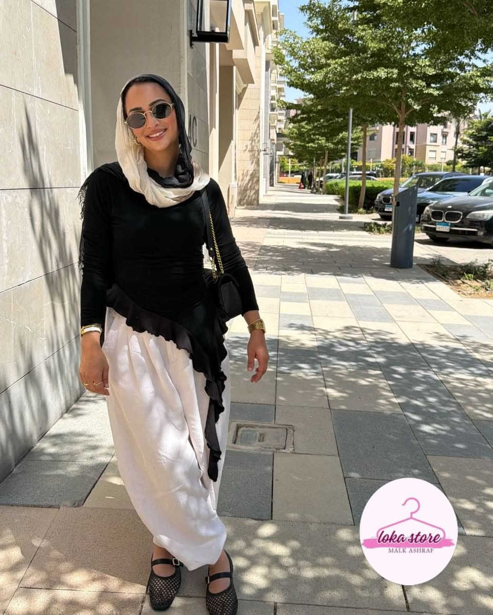 فوووووووري😍😍😍😍😍
اللون اسود
تريندي جدا وتحفه وشيك اوي🥰🥰🥰


**إذا كنت صاحب هذا الإعلان وتريد حذفه لأي سبب، رجاءا أرسل رسالة إلى الدعم الفني**