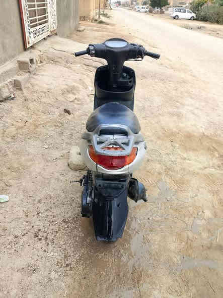 دراجه اكزز فحل ياباني شغاله ب300 وبيها مجال ‏‪***********
