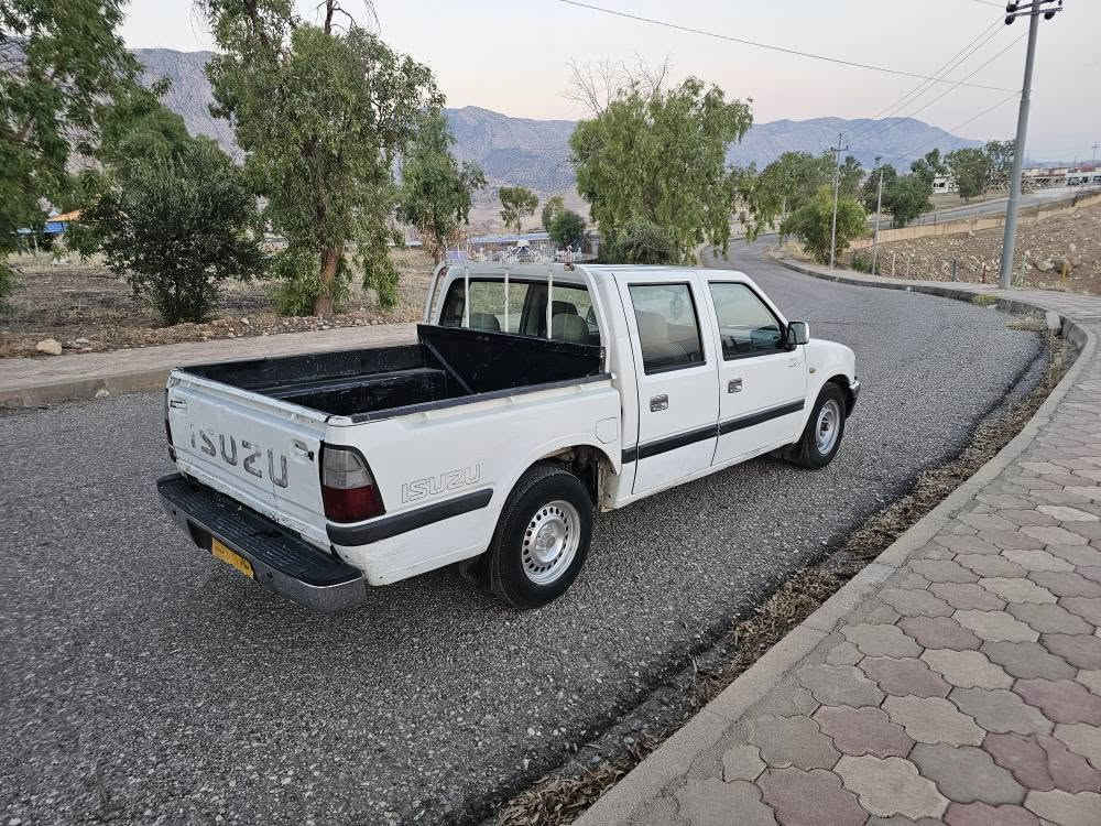 پیکب ئاسۆزو ئاڕمی پلاستیک بەشەرتی ئەوەلیاتو ئاڕم 2 پارجەی بۆیاخە بی ناوگرتن مودیل 2002 تەبریدو پاوەر جوار تایەی لوکی لەژیرایە دیناری مسرەفی تیانیە دەعامی بۆدەعامی بەشەرت هەموگیانی لەسەر دەقی شەریکە گیرۆ مەکنەو تەقەوڕەقە بەشترت ژم ***********    *********** دار بنديهكان, السليمانية
