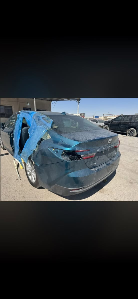 السلام عليكم
كامري 2025 هايبرد رقم بغداد لون فيروزي مميز
مواصفات LE ماشية 6000 ميل يعني زيرو
قطعتين صبغ باب خلفي وجاملغ خلفي بدون ايرباك والضرر موضح بالصور
السعر 20.800 دولار يعني 208 ورقه
للاتصال ***********
