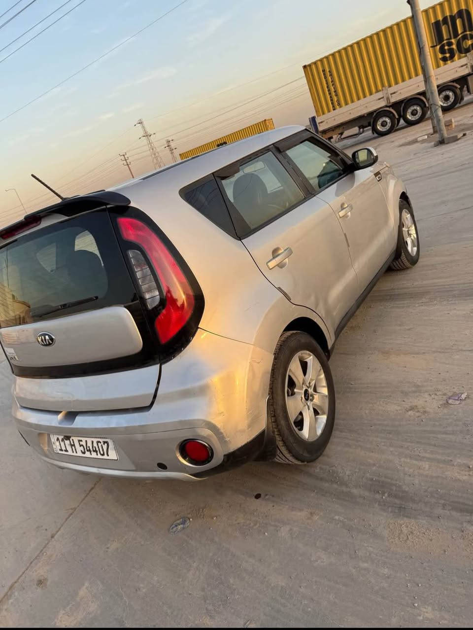 كيا صول موديل ٢٠١٨ رقم بغداد باسمي 
مكينة وكير مكفولات وصدر تبريد جديد 
وارد أمريكي ضرره جاملغ خلفي صبغ 
وبيه جاملغ امامي وبنبدا تبديل بدون صبغ
السيارة جاهزه بدون نقص 
السعر ١١٠


**إذا كنت صاحب هذا الإعلان وتريد حذفه لأي سبب، رجاءا أرسل رسالة إلى الدعم الفني**