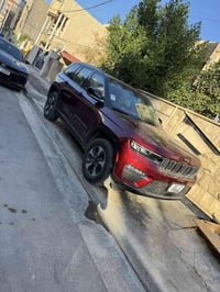 السعر 315   جيب كراند شيروكي   الموديل 2023   الممشى  54 mi   الحادث ص...