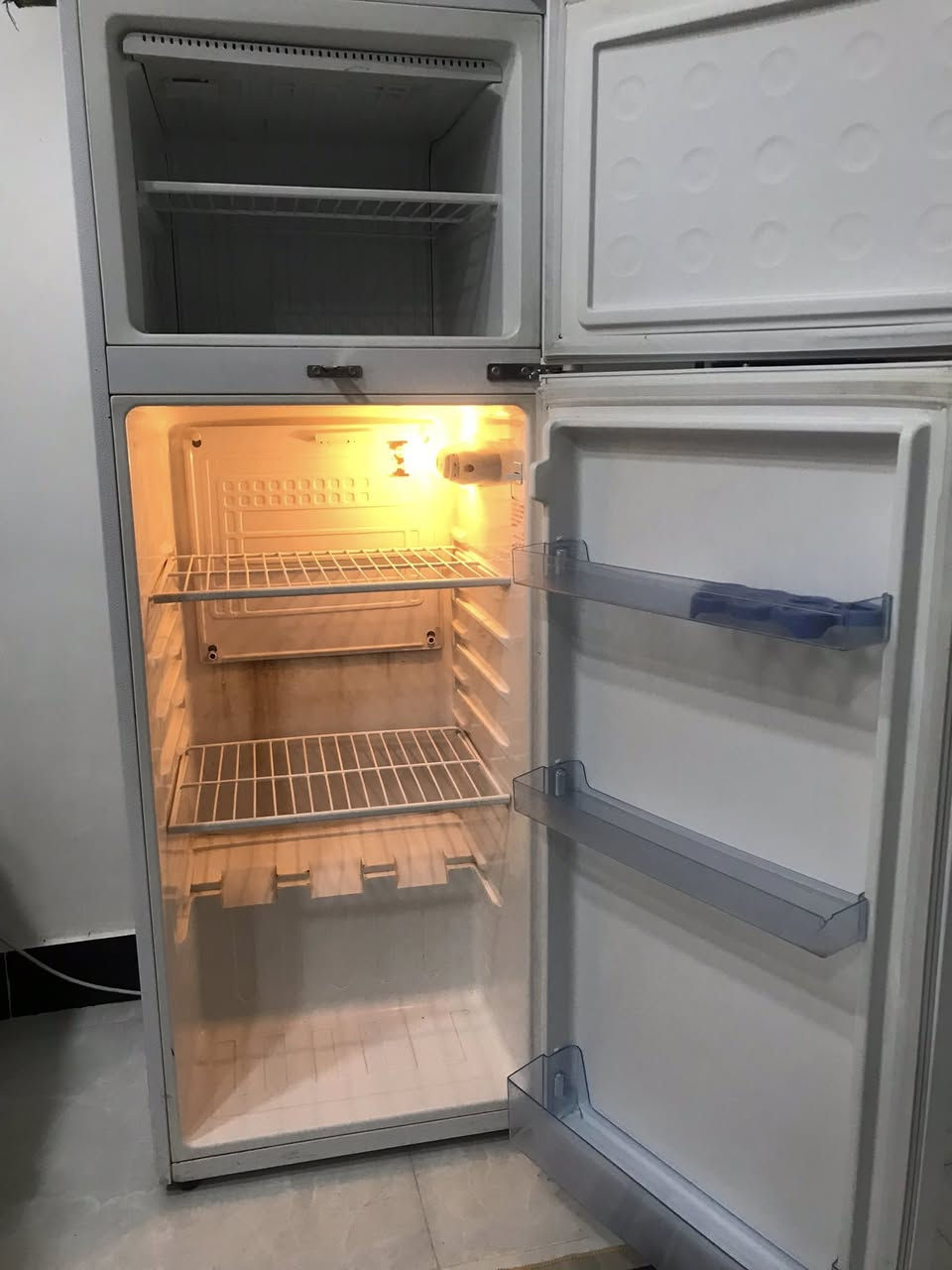 سلام عليكم ثلاجه نضيفه للبيع
مكاني كوت


**إذا كنت صاحب هذا الإعلان وتريد حذفه لأي سبب، رجاءا أرسل رسالة إلى الدعم الفني**