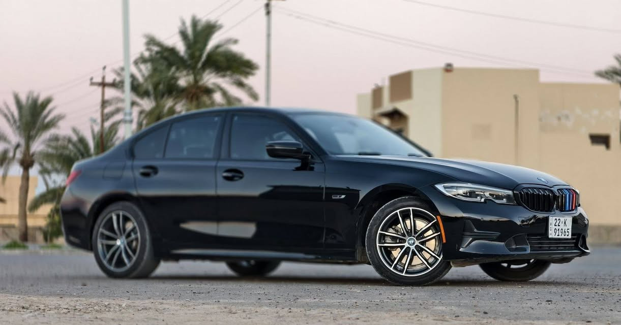 للبيع BMW 330e هايبرد بلجن موديل 2022

النوع: BMW 330e (Plug-in Hybrid)

الموديل: 2022

اللون: أسود

هايبرد بلجن (تشحن كهرباء + بنزين)

 

الملاحظات:

مغلفة ببي اف 

الممشى 90 الف كيلو 

بيها تعديل بارد خفيف ببداية البونيد (غطاء المحرك)

تبديل قطع بلادية باب السائق والجاملغ الامامي 

تعديل بالهلال الخلفي فقط من الاسفل

تبديل القطة الداخلية لباب السائق

الإيربك بيها فقط بردة 

السيارة بشكل عام نظيفة ومحركها ممتاز وهايبرد اقتصادي جداً بالبنزين.

رقم صاحب سيارة (***********
