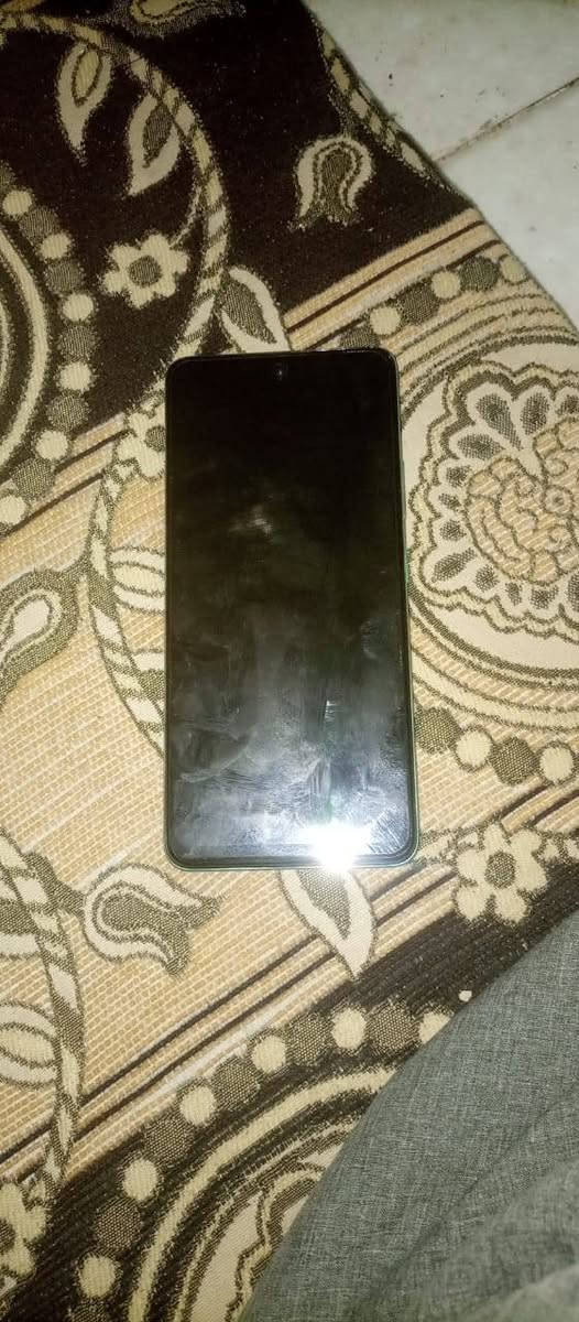 سلام عليكم جهاز للبيع oppo A58 جهاز حلو ونضيف مكفول من التصليح الذاكره 128عشوائيه 8بطاريه 5000السعر 200وبي مجال المكان ناصريه مركز


**إذا كنت صاحب هذا الإعلان وتريد حذفه لأي سبب، رجاءا أرسل رسالة إلى الدعم الفني**