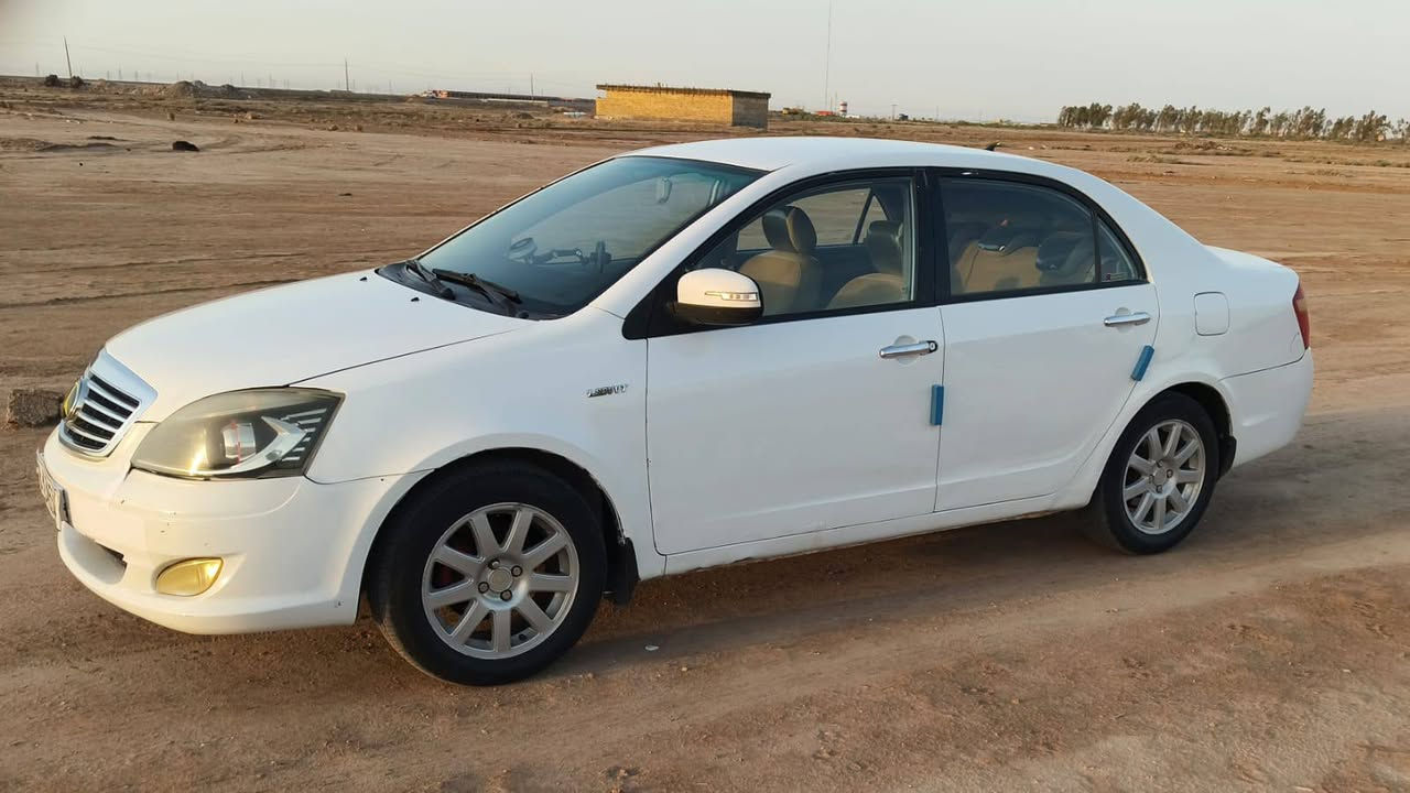 جيلي موبل موديل١٣ اوتماتيك گير مكينه خير من الله بس بيه لاستيك ولف بس اول مشغل ادخن بسيط وتگطع صدر جديد سنويه جديده ل٢٩ مصفره غرامات تبريد شغال تايرات جدد رقم بابل مكان سياره واسط  غرفه مغلفه نحله وفراش جلد مذب عليه ربع السعر ٤٠ ورقه وبيه مجال بسيط الاستفسار ***********
