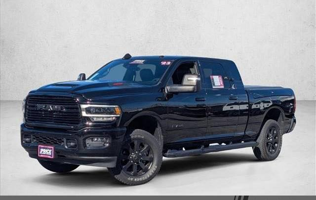2023 RAM 2500
Laramie Mega Cab. 6”4 box 4WD
One owner 
Clean title
No accident
$55,000
DM for more details


**إذا كنت صاحب هذا الإعلان وتريد حذفه لأي سبب، رجاءا أرسل رسالة إلى الدعم الفني**