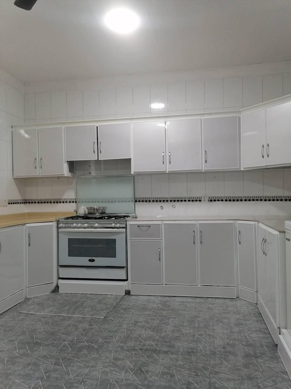 ‎كاونتر‎


**إذا كنت صاحب هذا الإعلان وتريد حذفه لأي سبب، رجاءا أرسل رسالة إلى الدعم الفني**