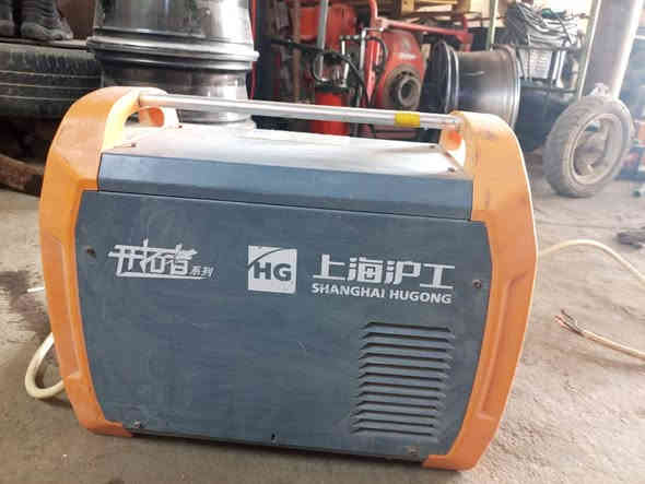 سلام عليكم خواني يوجد مكائن لحام البيع الستفسار 
علا هاذه الرقم ***********
