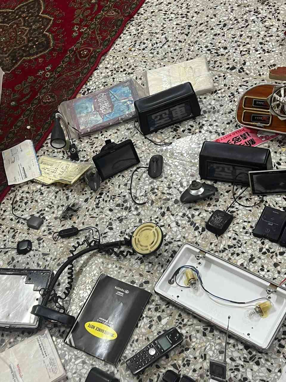 سلام عليكم غراض للبيع شلع بيع غراض كله صليه لشي لا مو صلي لا تشتري كله شغال ماكو شي ما يشتغل مكان نجف


**إذا كنت صاحب هذا الإعلان وتريد حذفه لأي سبب، رجاءا أرسل رسالة إلى الدعم الفني**