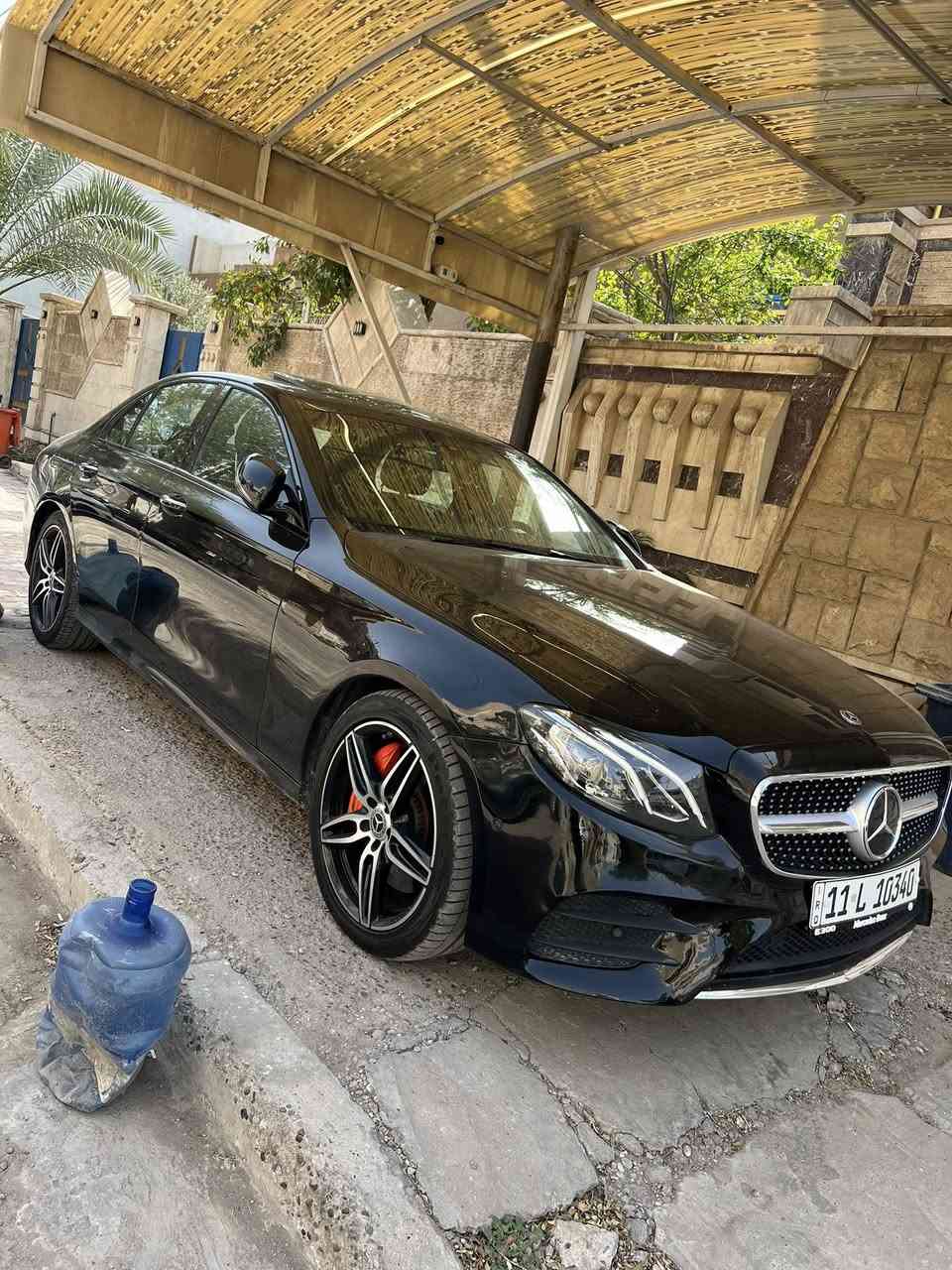 🇩🇪 Mercedes-Benz
2019-E300
ماشية 99 كيلو متر 
بلا اي كلوب بدشبول ولا مسج بيها 
سيارة جاهزة وعليها نانو وضمان 5 سنوات 
سيرفس كامل من شركة بدون نواقص 
بيها 4 قطع صبغ 
سعرها مناسب 239$ وبيها مجال للطيبين خواتها ب 290$  
مكانها العطيفية سيارة هزه ورقم جديد للتواصل *********** واتساب 
راسلني ادزلك سونر جديد
