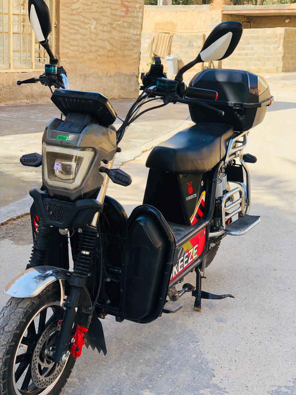 ماطور شحن هيوشه 2025
بطاريات على الفحص 
كهربائيات كله شغاله وع فحص
سعر 550 وبي مجال
***********
