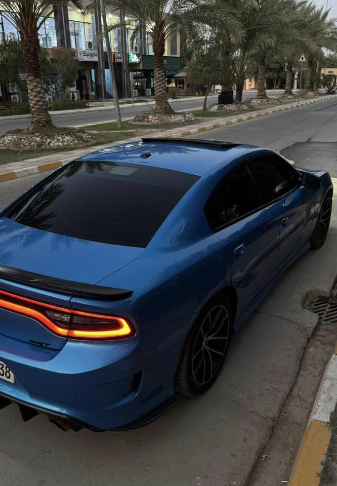 دوج جارجر
سكات باك 
موديل 2018
المحرك 6.4
 بيه قطعتن كلير
باب وجاملغ 
ماشيه 66
بدون دواخل بدون ايرباك
السياره جديده
***********
